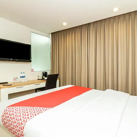 Oyo 225 Premier Place Bangkok