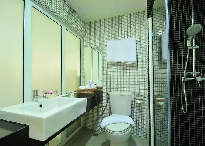 Отель Oyo 225 Premier Place