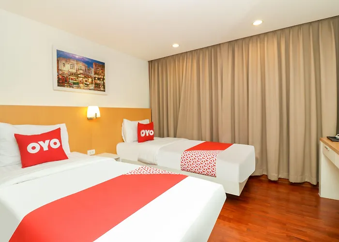 Oyo 225 Premier Place