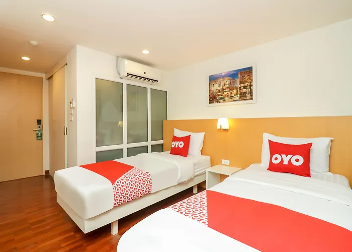 Oyo 225 Premier Place