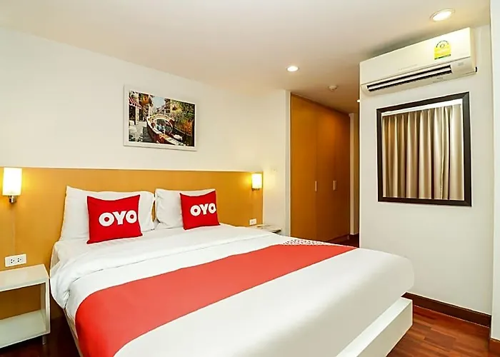 Oyo 225 Premier Place Отель 2*
