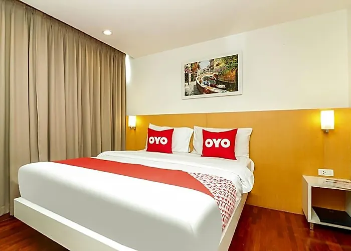 Oyo 225 Premier Place
